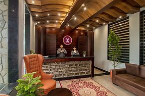 Sumi Queen's Yard Rink Mall Darjeeling