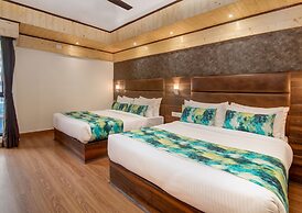 Sumi Queen's Yard Rink Mall Darjeeling