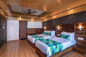 Sumi Queen's Yard Rink Mall Darjeeling