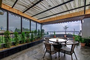 Sumi Queen's Yard Rink Mall Darjeeling