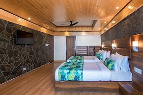 Sumi Queen's Yard Rink Mall Darjeeling