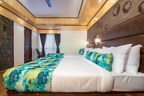 Sumi Queen's Yard Rink Mall Darjeeling