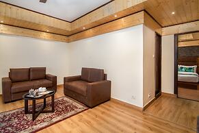 Sumi Queen's Yard Rink Mall Darjeeling