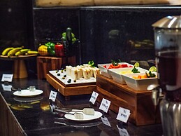 Sumi Queen's Yard Rink Mall Darjeeling