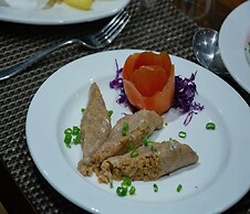 Sumi Queen's Yard Rink Mall Darjeeling