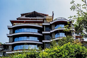 Sumi Queen's Yard Rink Mall Darjeeling