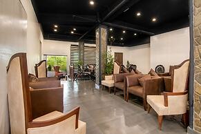 Sumi Queen's Yard Rink Mall Darjeeling