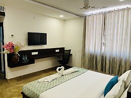 Hotel Elite By Signature Group