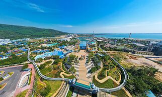 Hyatt Regency Hainan Ocean Paradise Resort