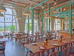 Hyatt Regency Hainan Ocean Paradise Resort