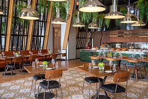 Hyatt Regency Hainan Ocean Paradise Resort