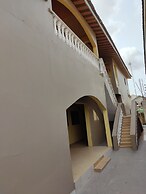 Tropical Nectar Apartment. Plus