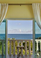 Luxury Home Spectacular Ocean Views Sensational Decor w Generator Sc53