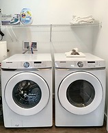 Luxurious and Peaceful Townhouse