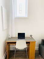 Luxurious and Peaceful Townhouse