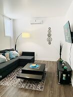 Luxurious and Peaceful Townhouse