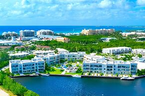 Cayman Luxury Rentals at One Canal Point