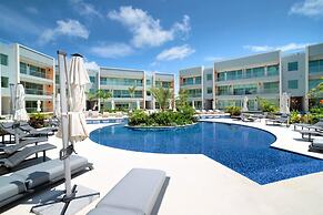 Cayman Luxury Rentals at One Canal Point