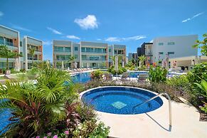 Cayman Luxury Rentals at One Canal Point