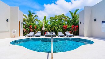 Cayman Luxury Rentals at One Canal Point