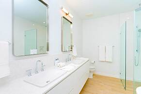 Cayman Luxury Rentals at One Canal Point