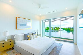 Cayman Luxury Rentals at One Canal Point