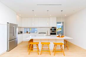 Cayman Luxury Rentals at One Canal Point