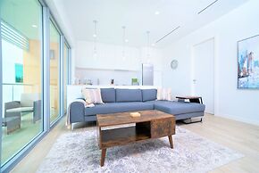 Cayman Luxury Rentals at One Canal Point