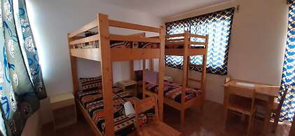 Room-very Comfortable bed in Mixed Dormi