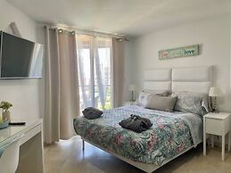 Lovely Sea View,eagle Beach, Oasis Condominium Wifi