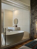 Adiwana Jelita Sejuba Natuna