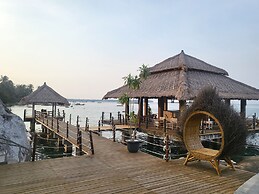 Adiwana Jelita Sejuba Natuna