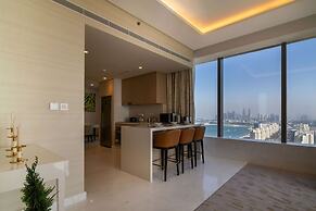 Luxury Apartment With Spectacular View of the Palm Jumeirah