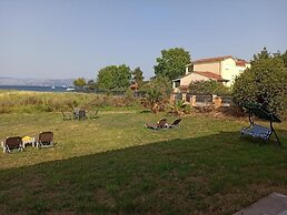 Summer Desire - Family Apartment With Sea View