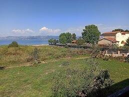 Summer Desire - One Bedroom Apartment With Sea View