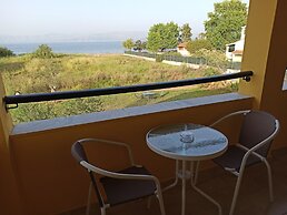 Summer Desire - One Bedroom Apartment With Sea View