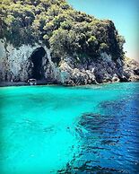 Summer Desire - One Bedroom Apartment With Sea View