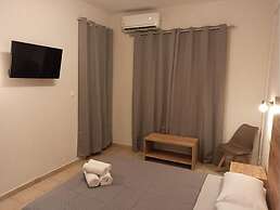 Summer Desire - One Bedroom Apartment With Sea View