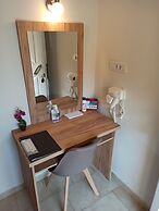 Summer Desire - One Bedroom Apartment With Sea View