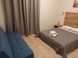 Summer Desire - One Bedroom Apartment With Sea View