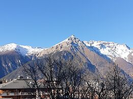 Casa Sofia - Magnificent new Built Town Center Studio Apartment With T