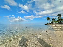 Manzil Anilao B&B Superior Bedroom U3