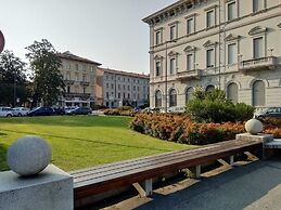 Marco Apartment - Holiday Apartment Luino