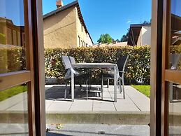 Marco Apartment - Holiday Apartment Luino