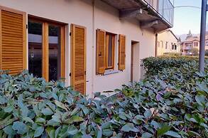 Marco Apartment - Holiday Apartment Luino