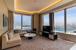 Luxury Apartment With Spectacular View of the Palm Jumeirah
