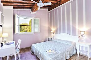 Luxury Villa in Tuscany With Pool Near Pisa and Florence - Ten Bedroom