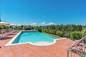 Luxury Villa in Tuscany With Pool Near Pisa and Florence - Ten Bedroom