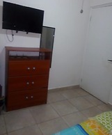 Room in Guest Room - Room in Comfortable Apartment Located on the Beac