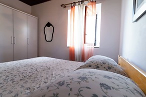 Lovely 2-bedroom Apartment Sonia, Sleeps 6